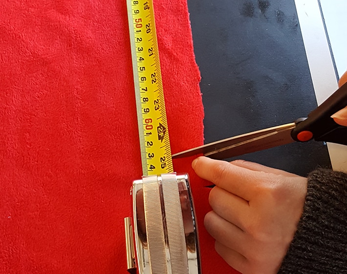 Measuring fabric for festive headrest