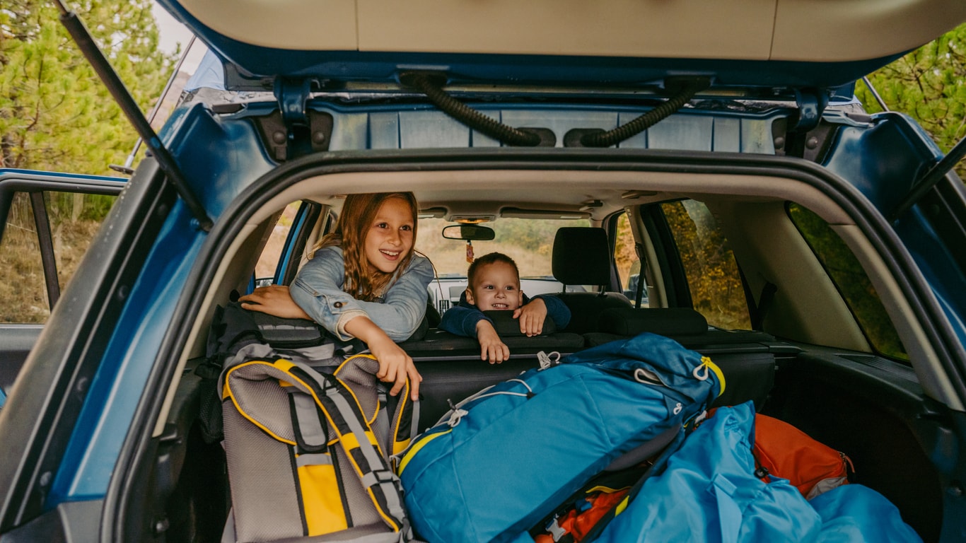 image of a family getting ready for a road trip